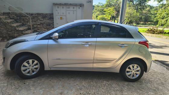 HYUNDAI HB20 1.6 COMFORT PLUS 16V FLEX 4P MANUAL